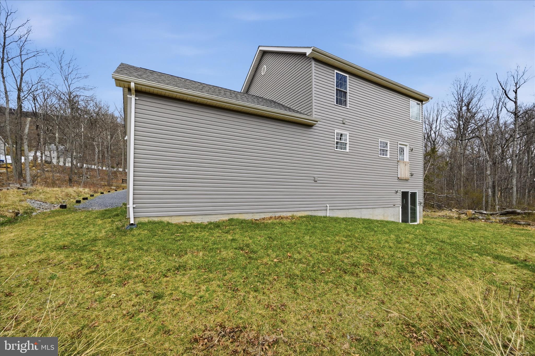 145 Graywolf Trail Winchester, VA 22602 - Photo 45 of 56 a front view of a house with garden