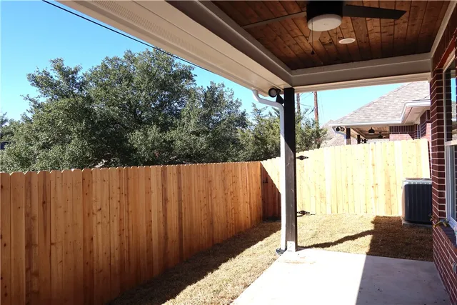 $365,500 | 2006 Reagan Court, Bryan, TX 77802