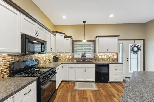 $380,000 | 316 Lake Avenue North, Silver Lake, MN 55381