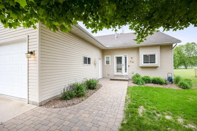 $380,000 | 316 Lake Avenue North, Silver Lake, MN 55381
