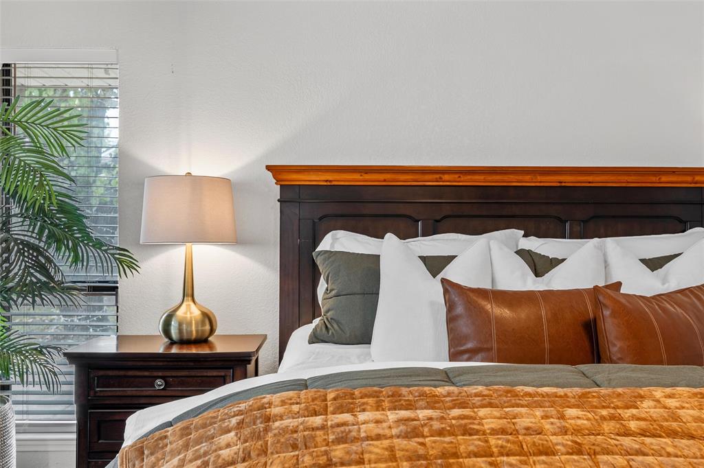 5704 Silver Lake Circle Waco, TX 76710 - Photo 5 of 36 a view of front door