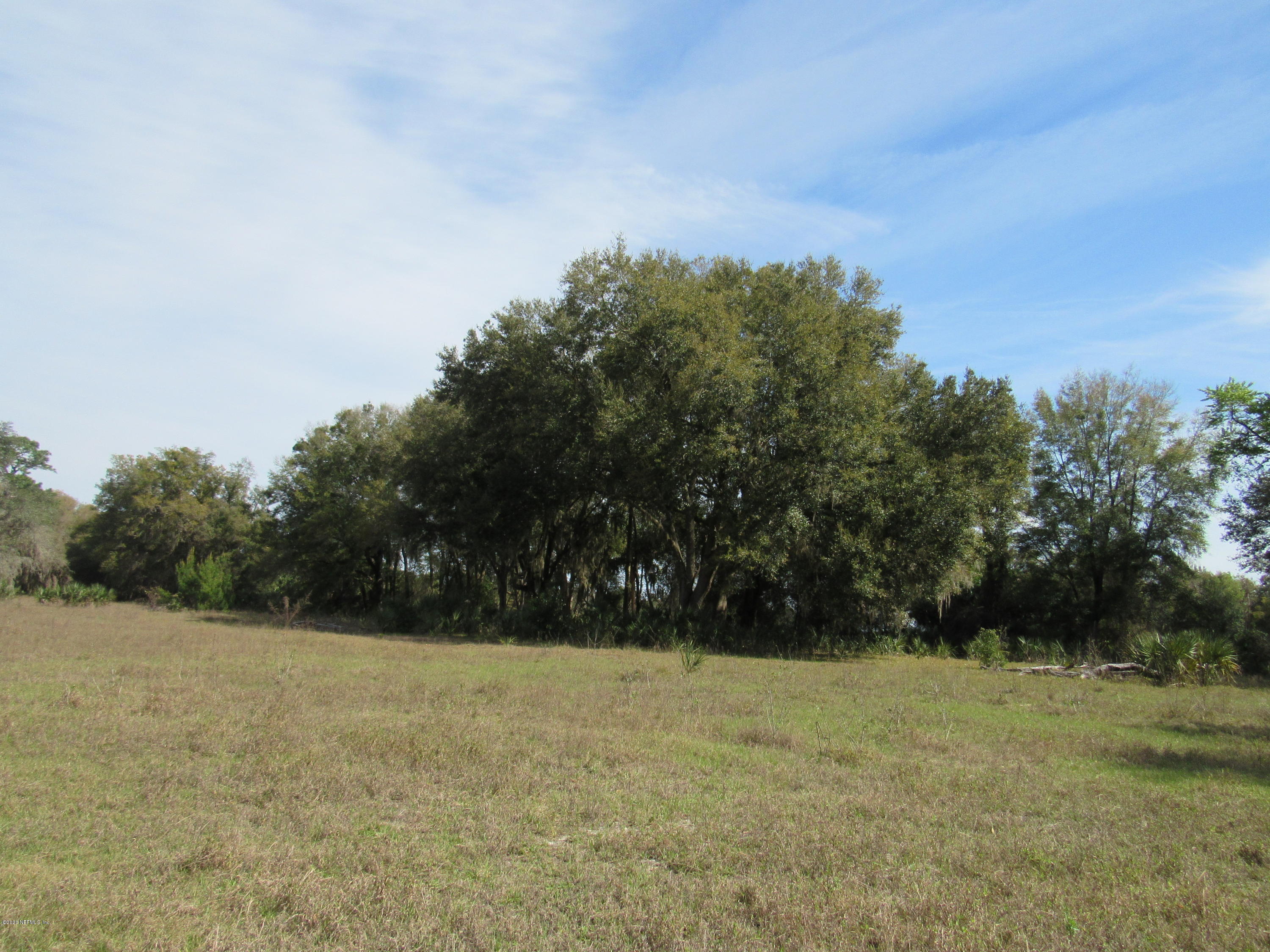 8 Georgetown Shortcut Road Crescent City, FL 32112 - Photo 3 of 10 a view of basketball court
