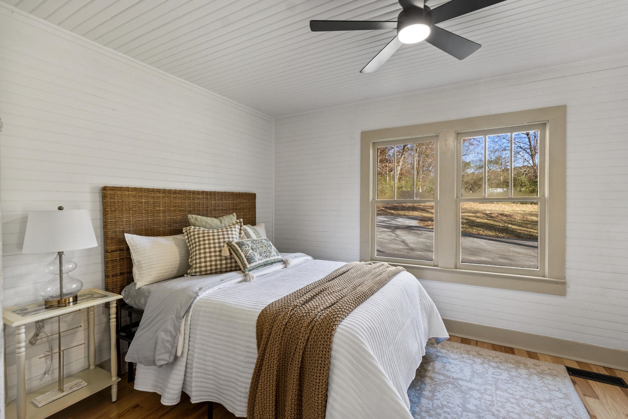 1210 Old Englewood Road Athens, TN 37303 - Photo 15 of 28 a bedroom with a bed and a window