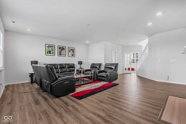 $535,000 | 870 Blaine Drive, Whiteland, IN 46184