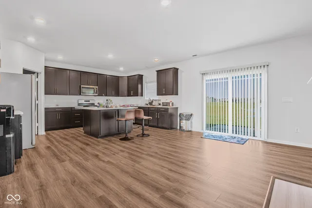 $535,000 | 870 Blaine Drive, Whiteland, IN 46184