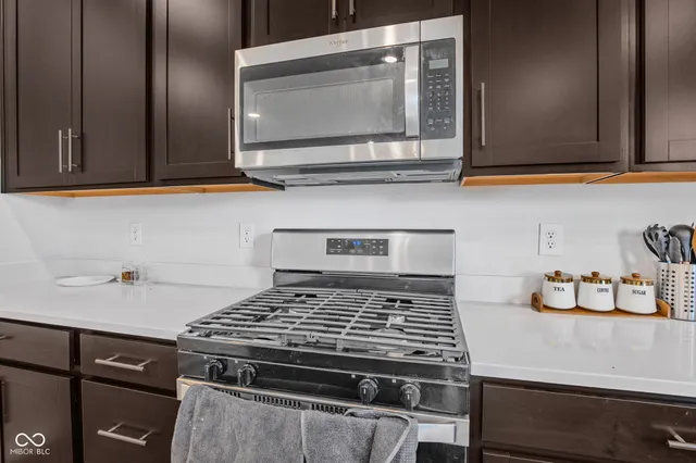 $535,000 | 870 Blaine Drive, Whiteland, IN 46184