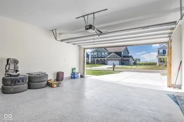 $535,000 | 870 Blaine Drive, Whiteland, IN 46184