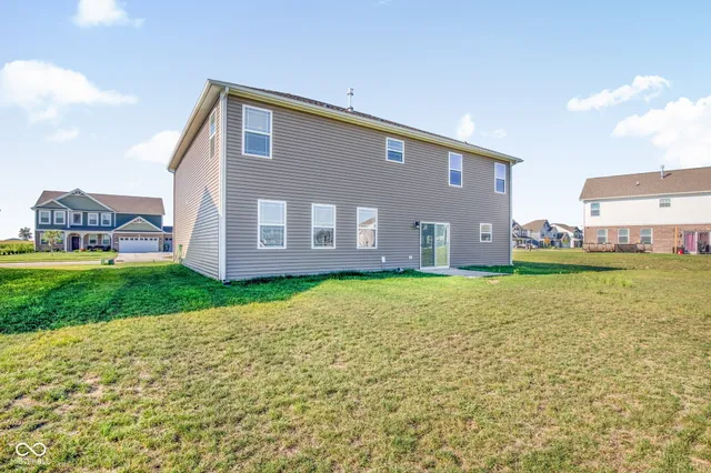 $535,000 | 870 Blaine Drive, Whiteland, IN 46184