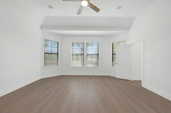 $679,990 | 467 6th Street, Magnolia, TX 77355