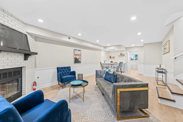 $399,900 | 18115 Georgia Court, Unit 132, Orland Park, IL 60467