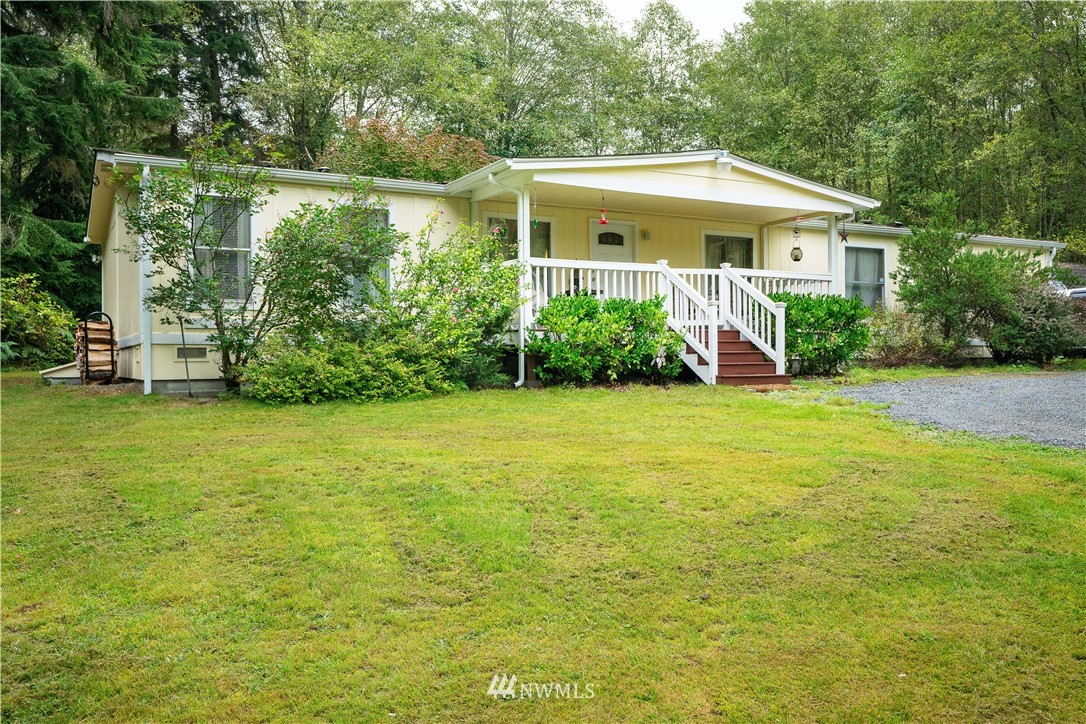 5525 189th Street Southeast Bothell, WA 98012 - Photo 2 of 25 Gallery Image 2