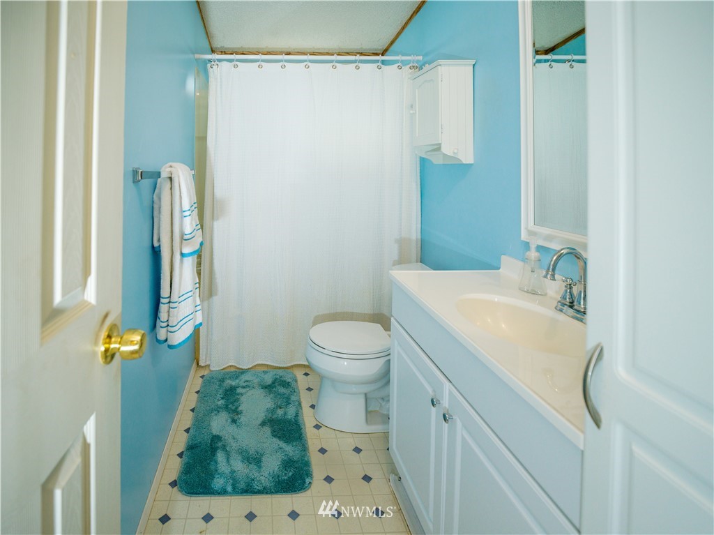 5525 189th Street Southeast Bothell, WA 98012 - Photo 19 of 25 Gallery Image 19