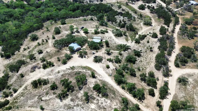 $484,000 | 106 East Mari-b Drive, Center Point, TX 78010