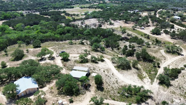 $484,000 | 106 East Mari-b Drive, Center Point, TX 78010