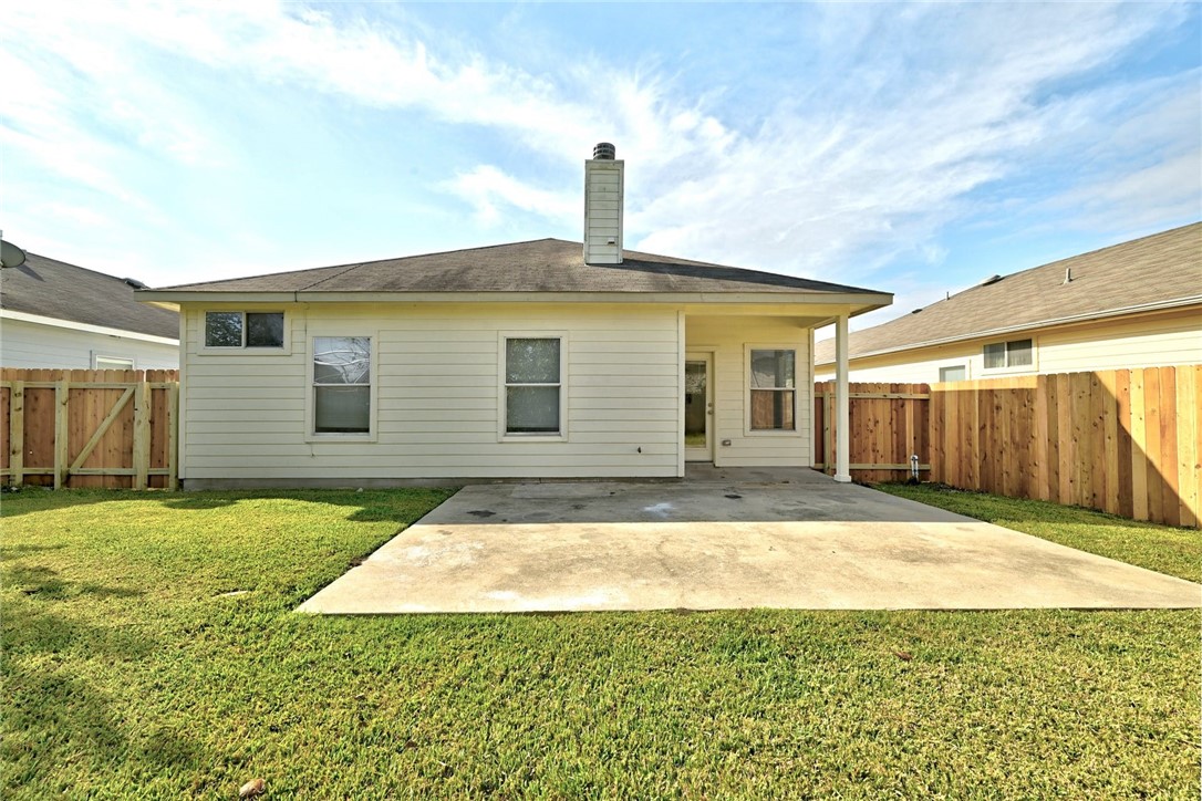 11306 Dimmit Street Manor, TX 78653 - Photo 12 of 15