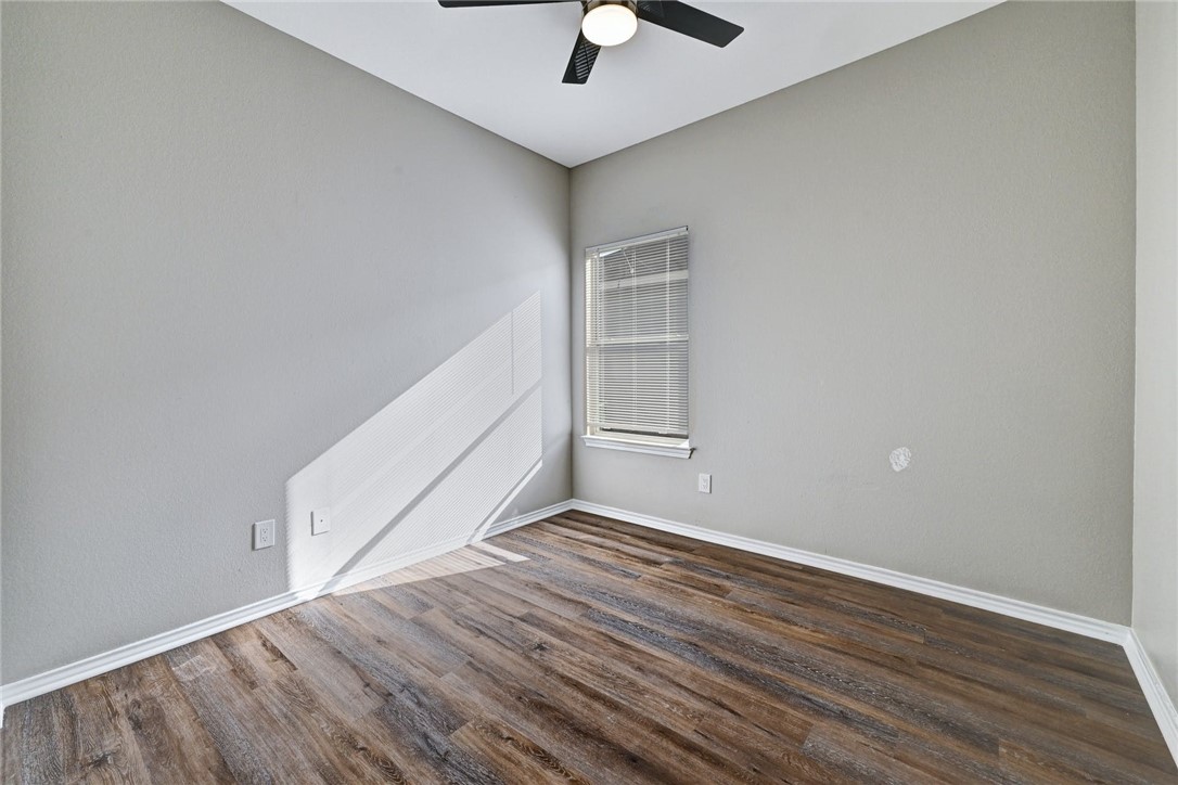 11306 Dimmit Street Manor, TX 78653 - Photo 9 of 15