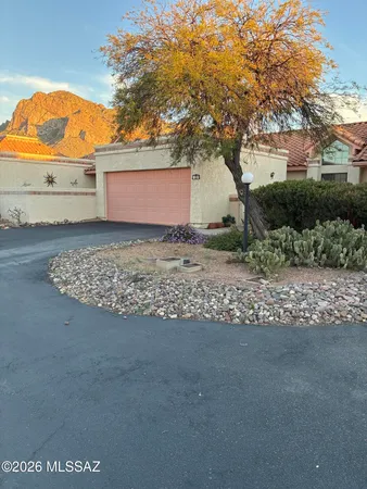 $290,000 | 92 East Horizon Circle, Tucson, AZ 85737