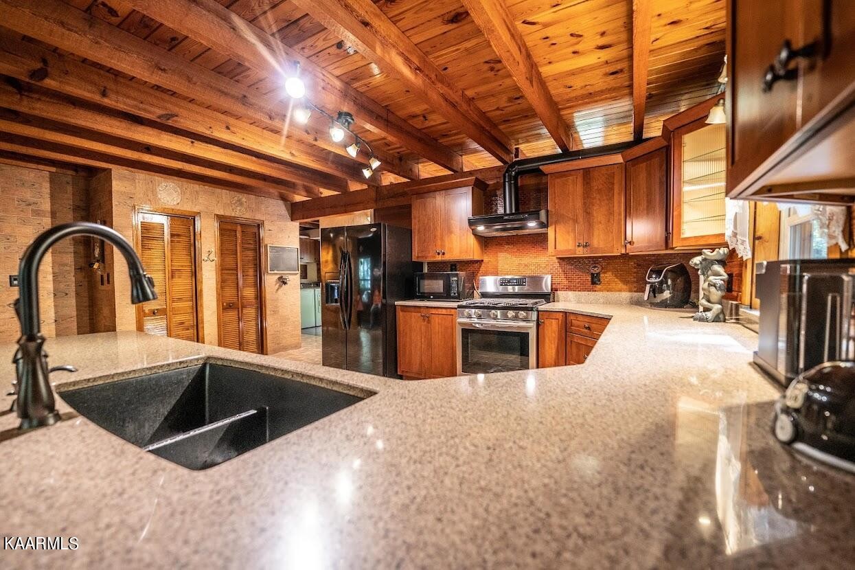 1912 Indian Park Road Monterey, TN 38574 - Photo 10 of 60 Gallery Image 10