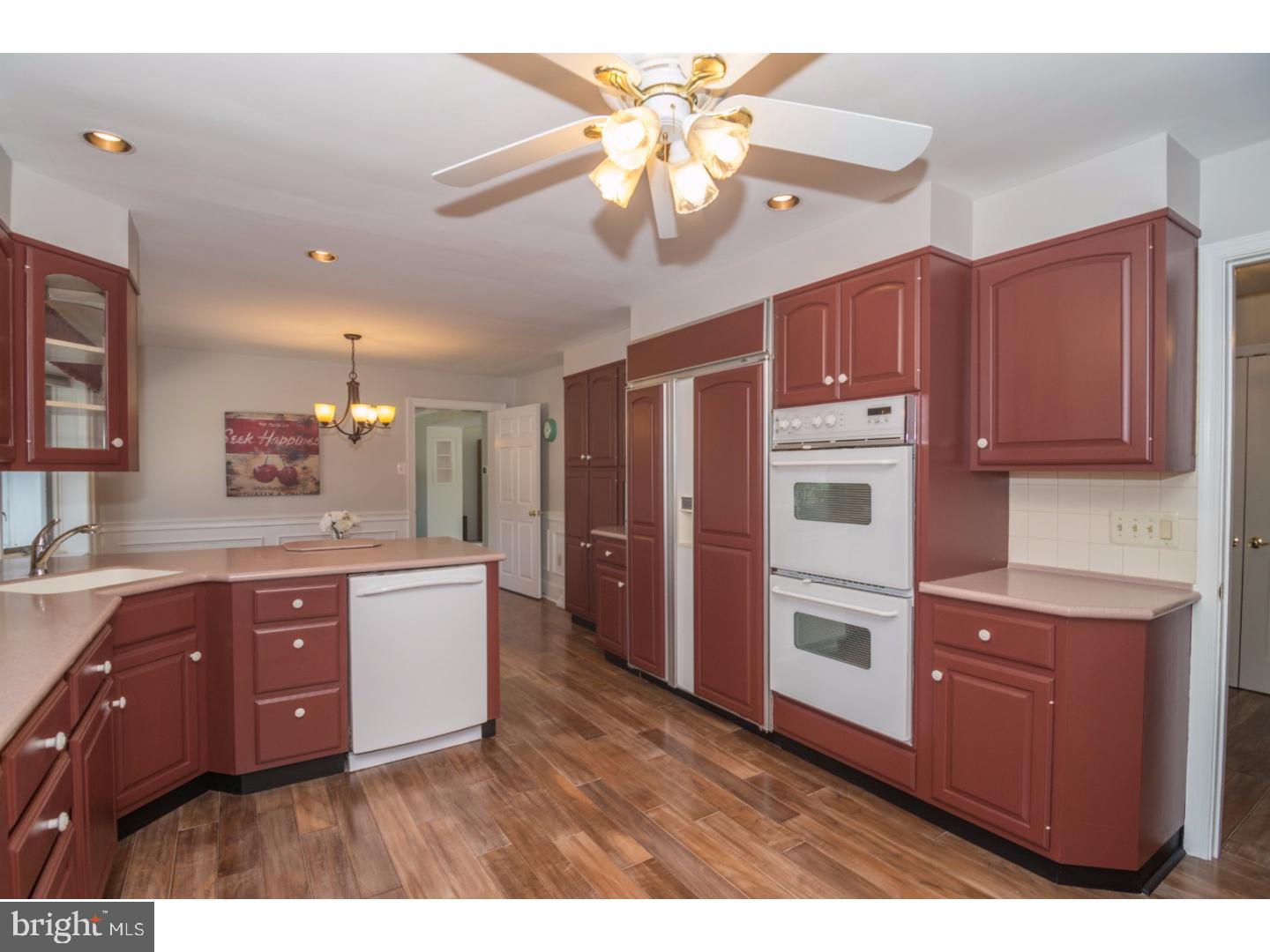 1433 Tallyho Road Jenkintown, PA 19046 - Photo 7 of 25 Kitchen