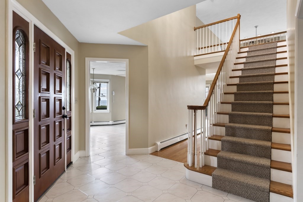 31 Flume Road Gloucester, MA 01930 - Photo 4 of 24