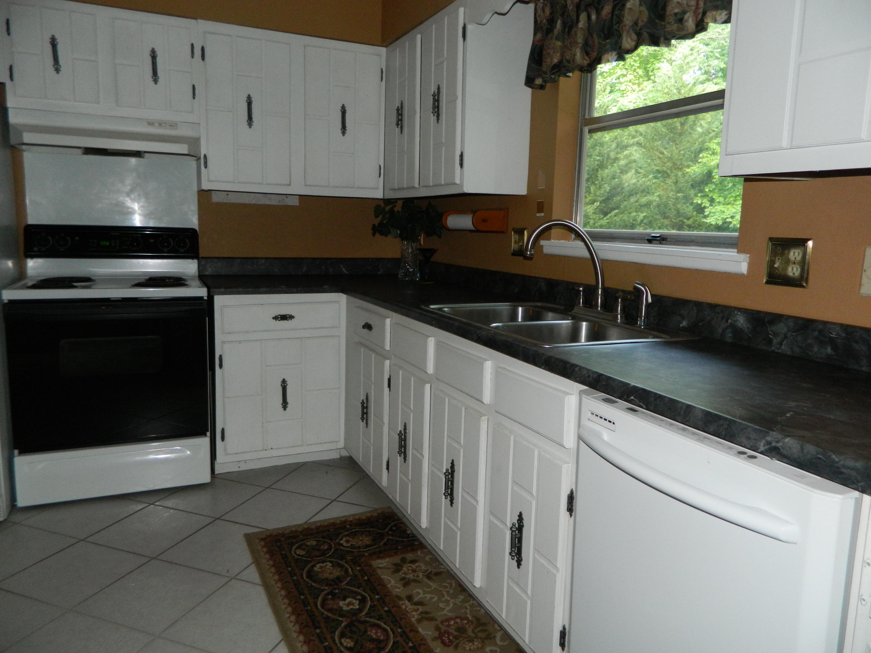 105 Newridge Road Oak Ridge, TN 37830 - Photo 14 of 29 DSCN3781