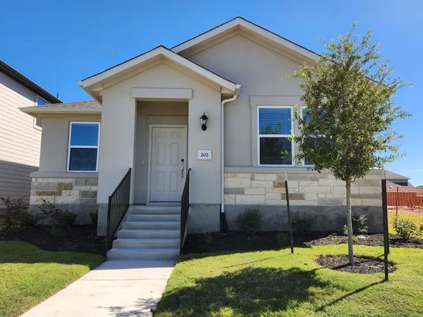 $2,300 | 202 Doodle Lane, Hutto, TX 78634