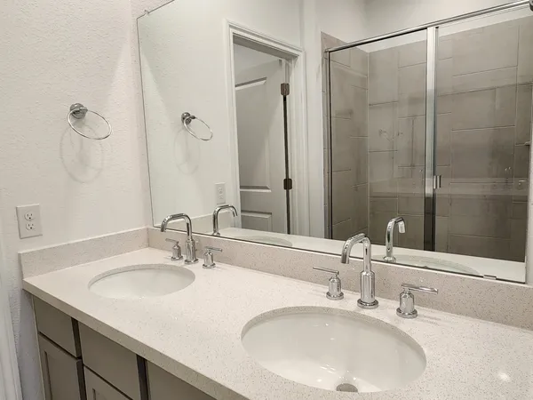 $2,300 | 202 Doodle Lane, Hutto, TX 78634