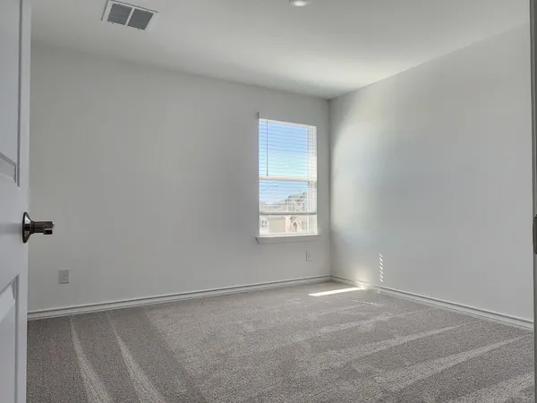 $2,300 | 202 Doodle Lane, Hutto, TX 78634