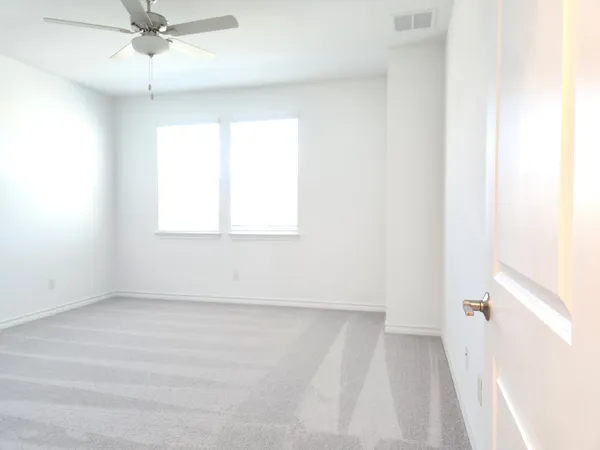 $2,300 | 202 Doodle Lane, Hutto, TX 78634