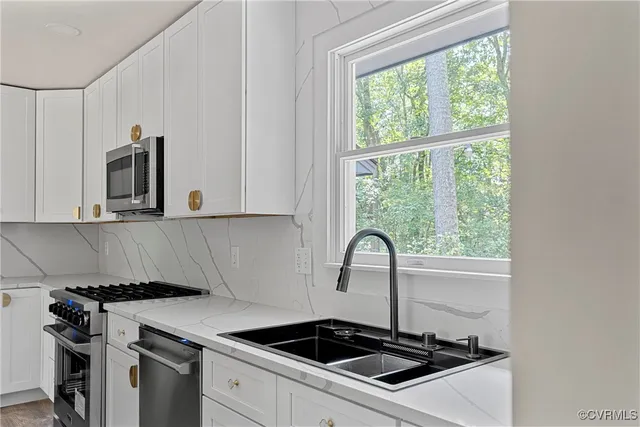 $499,950 | 113 Rappa Run Road, Topping, VA 23169