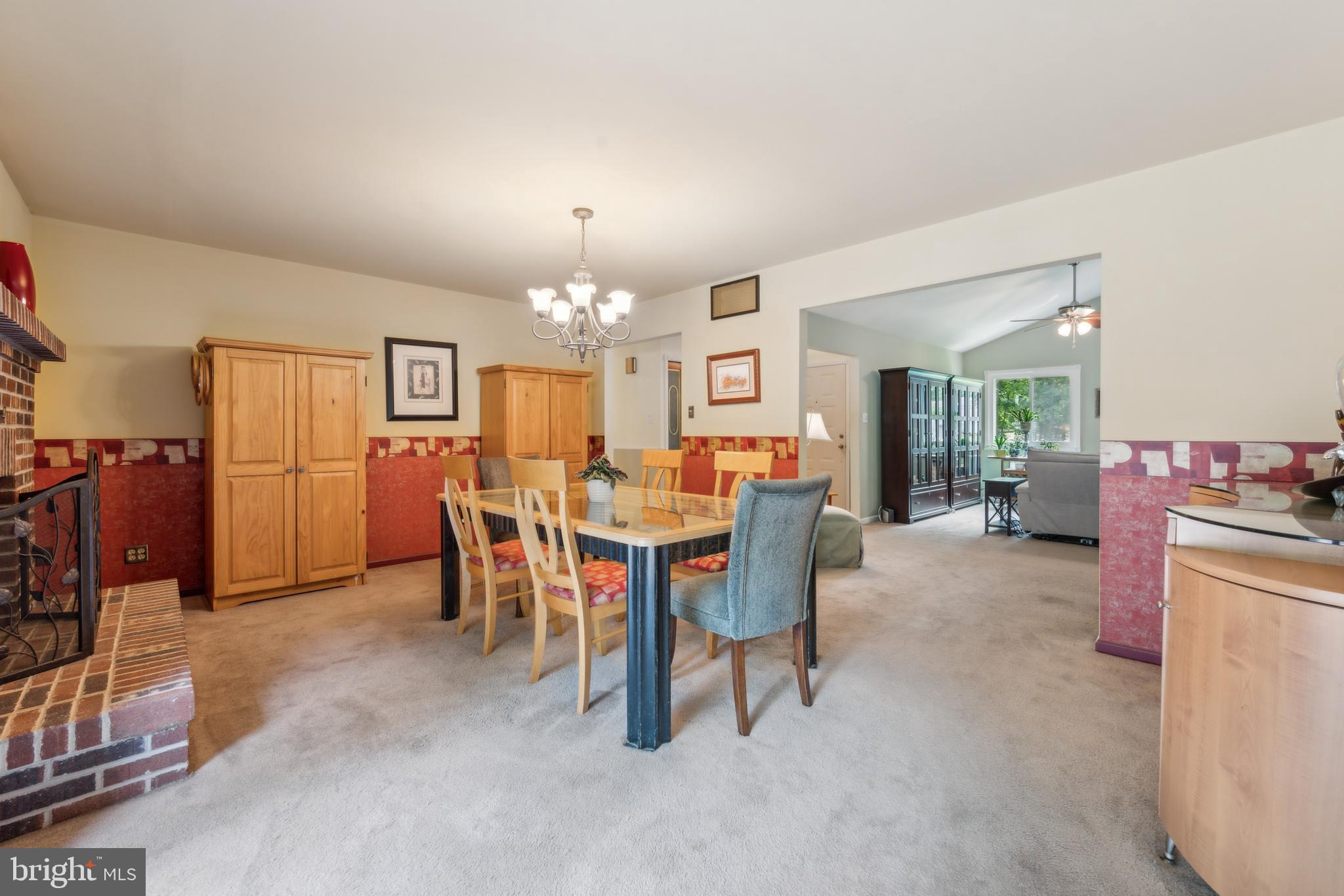 147 Oak Leaf Road Sicklerville, NJ 08081 - Photo 13 of 25 Dining Room