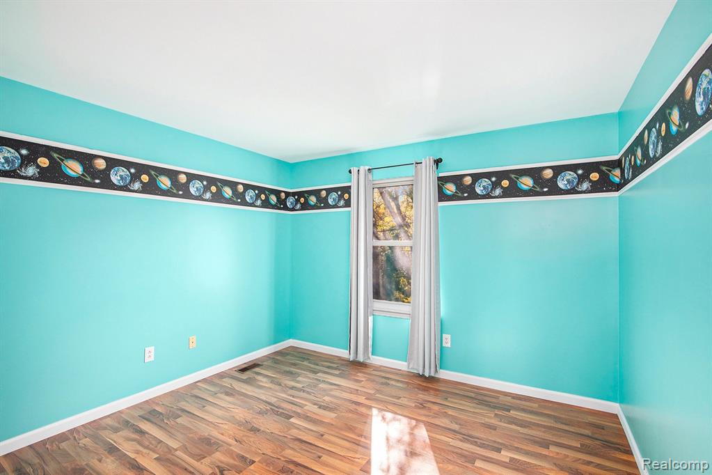 582 Whitney Drive Rochester Hills, MI 48307 - Photo 22 of 29