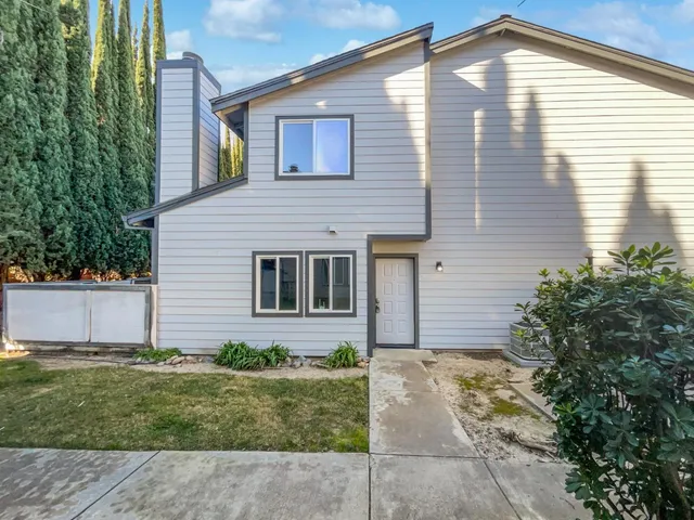 $300,000 | 6230 Oak Valley Lane, Citrus Heights, CA 95621