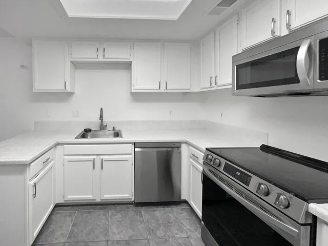 $300,000 | 6230 Oak Valley Lane, Citrus Heights, CA 95621