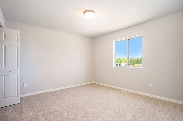 $344,900 | 1045 Foxglove Avenue, Vicksburg, MI 49097