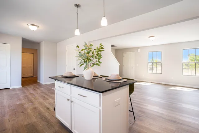 $344,900 | 1045 Foxglove Avenue, Vicksburg, MI 49097