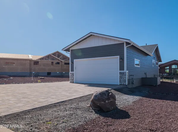 $449,000 | 500 South Rockcreek Drive, Show Low, AZ 85901