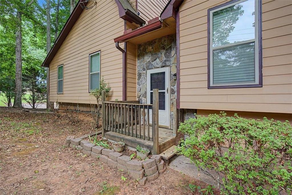 380 North Victoria Road Woodstock, GA 30189 - Photo 6 of 51