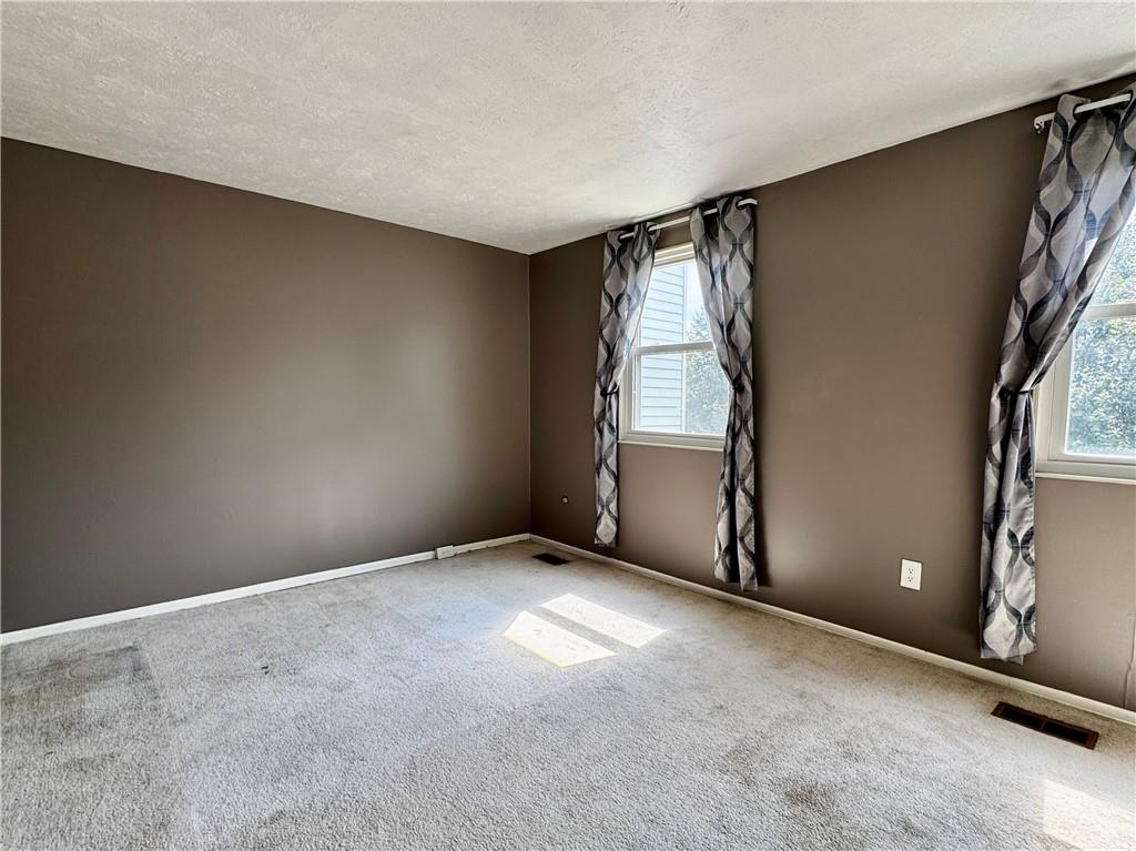 704 Countryside Drive McKees Rocks, PA 15136 - Photo 25 of 40 Gallery Image 25