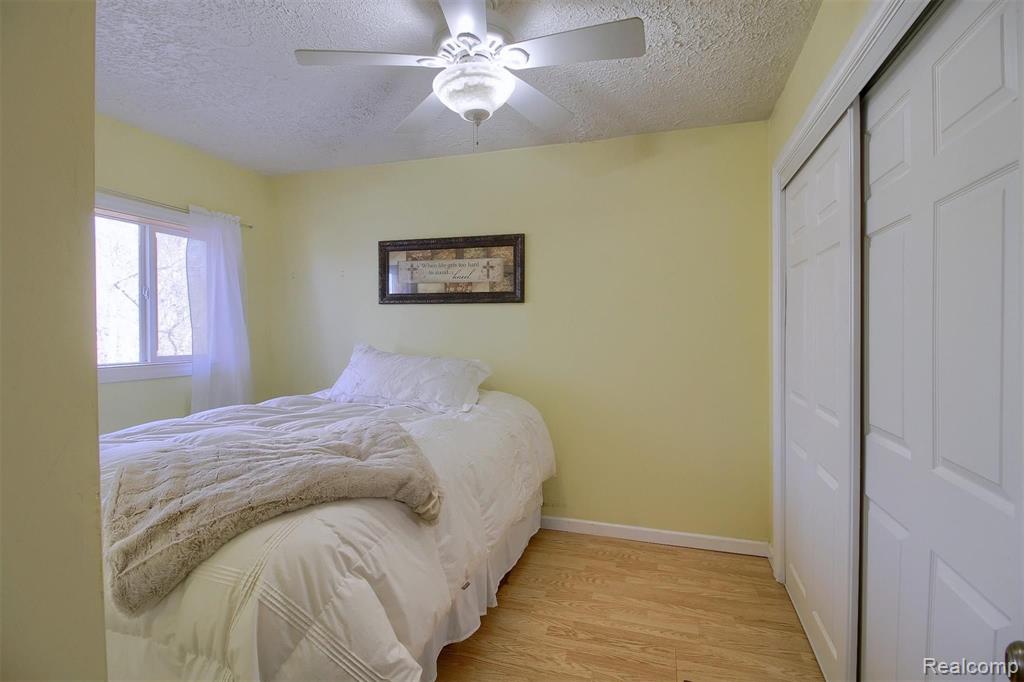 240 Kingston Road Leonard, MI 48367 - Photo 14 of 27