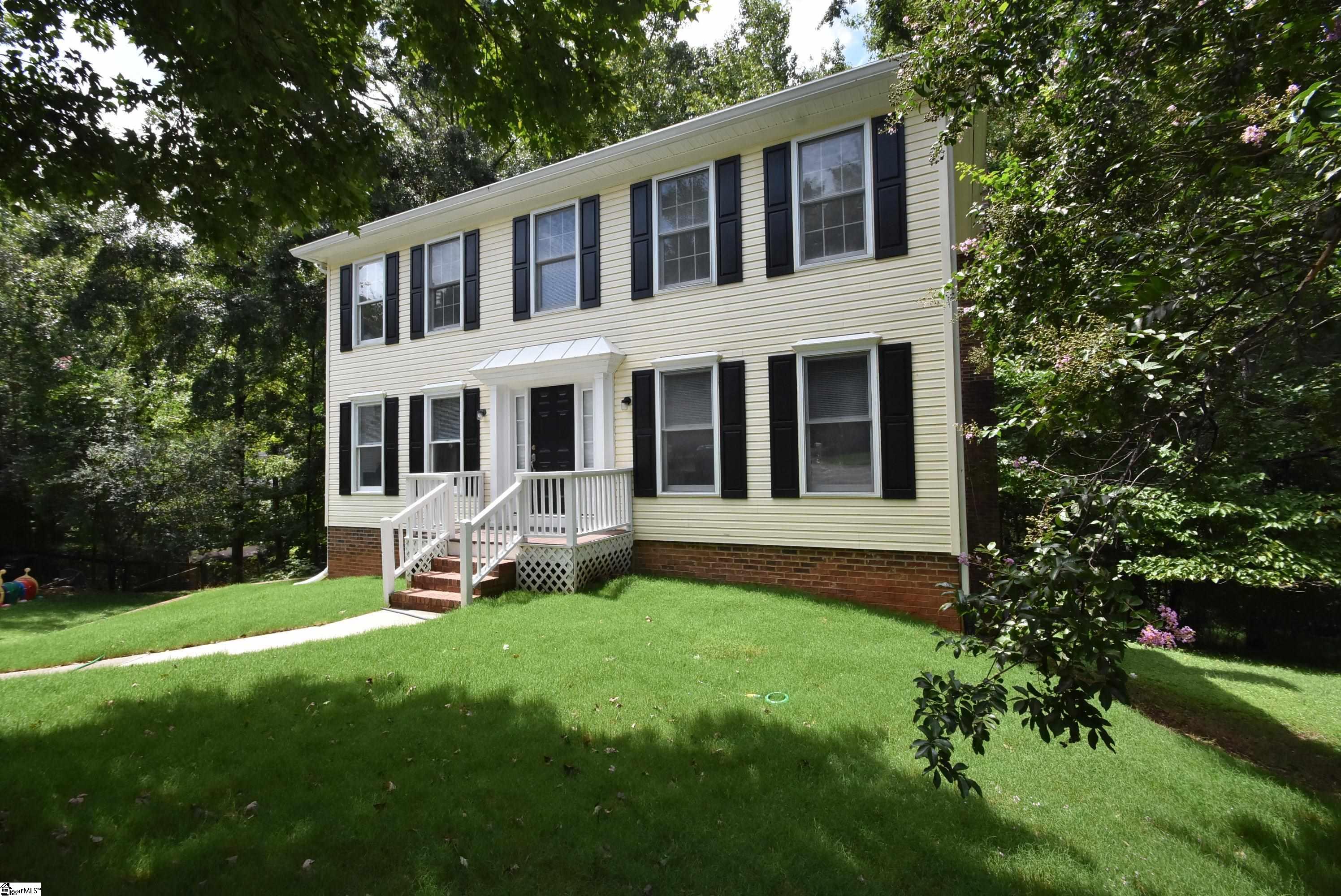 511 Foxhound Road Simpsonville, SC 29680 - Photo 1 of 32