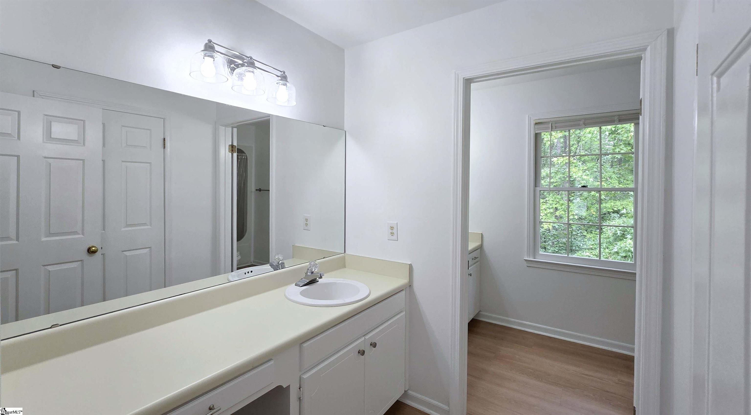 511 Foxhound Road Simpsonville, SC 29680 - Photo 15 of 32