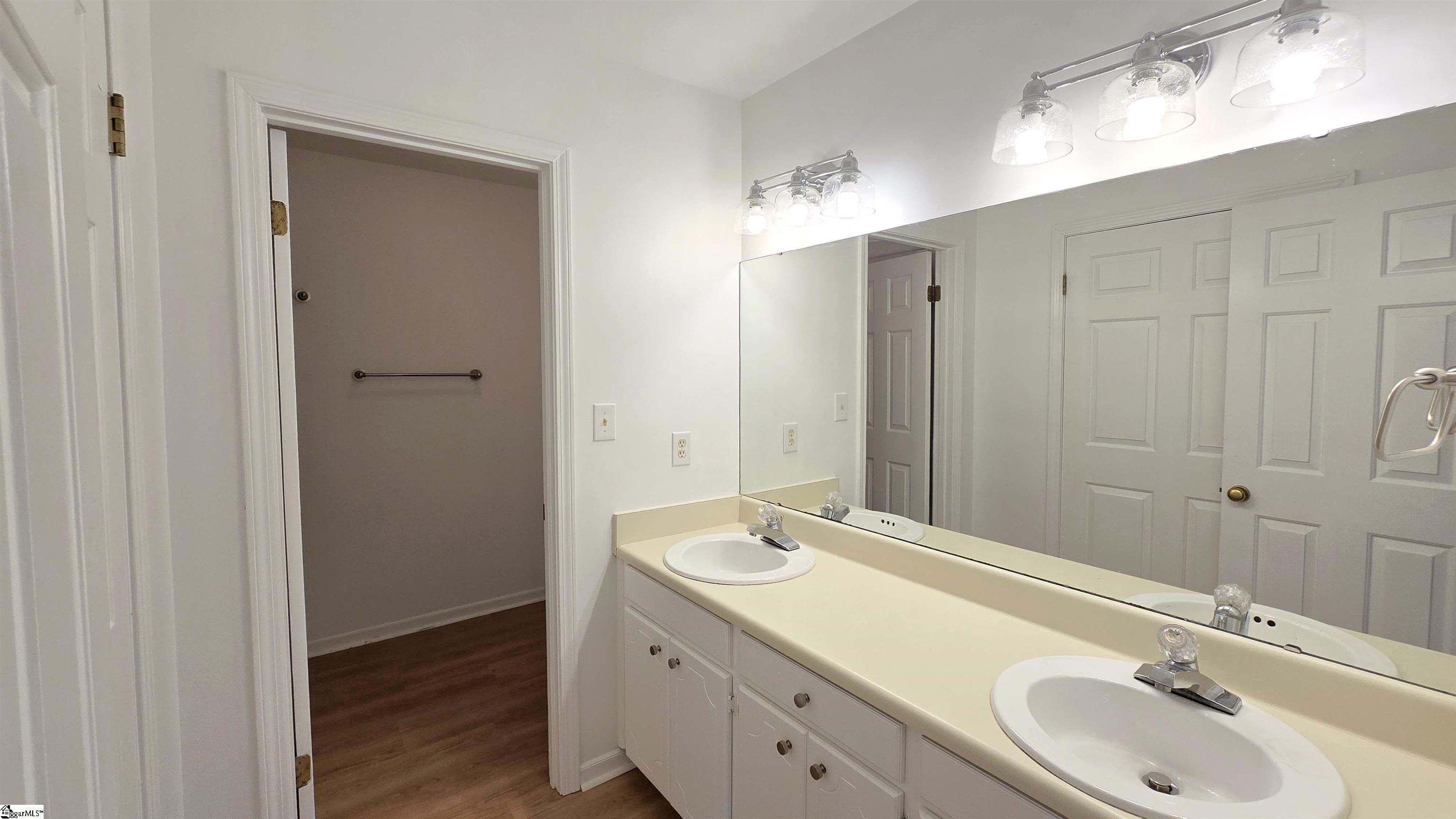 511 Foxhound Road Simpsonville, SC 29680 - Photo 21 of 32