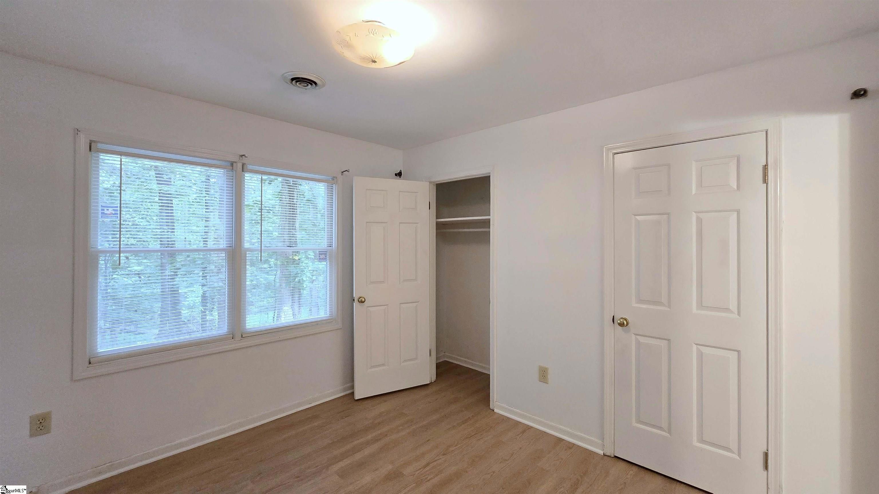 511 Foxhound Road Simpsonville, SC 29680 - Photo 24 of 32