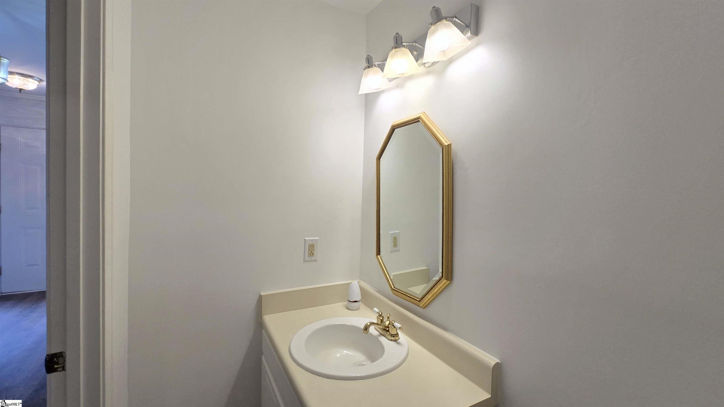 511 Foxhound Road Simpsonville, SC 29680 - Photo 28 of 32