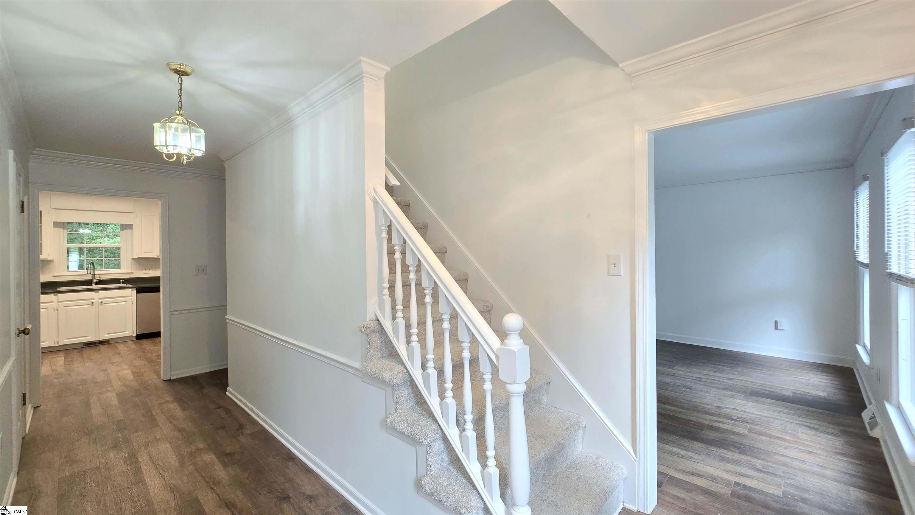 511 Foxhound Road Simpsonville, SC 29680 - Photo 7 of 32