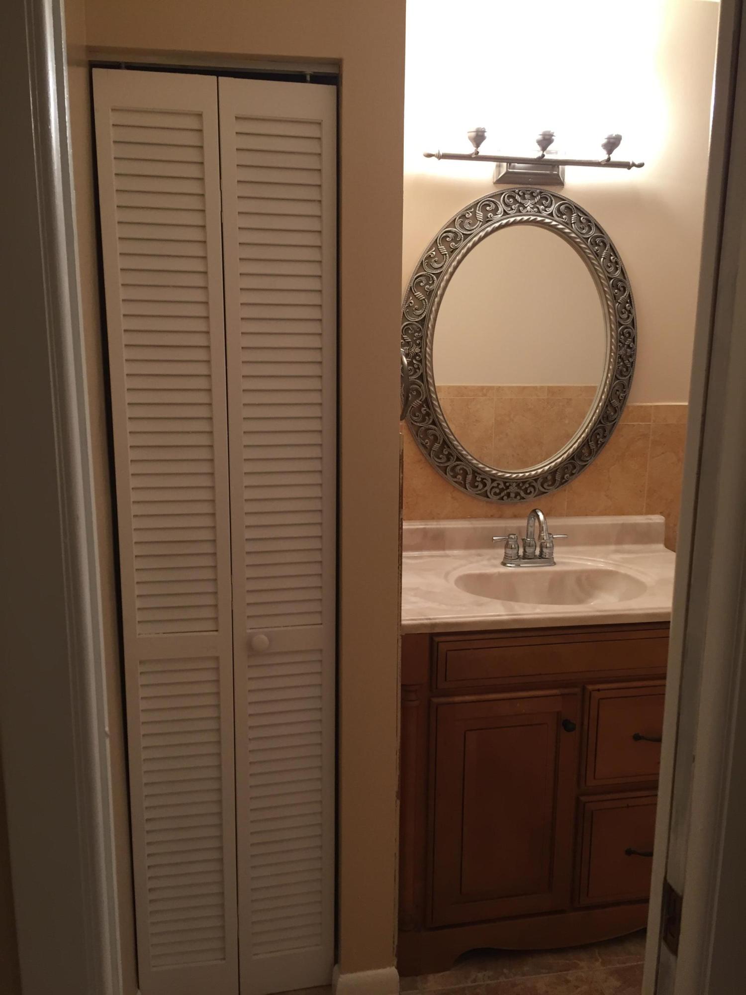 5584 Mango Road West Palm Beach, FL 33413 - Photo 15 of 21 Master Bath