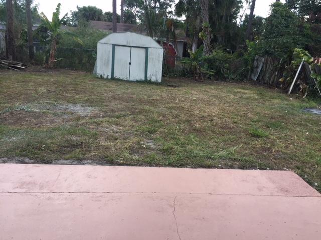 5584 Mango Road West Palm Beach, FL 33413 - Photo 21 of 21 Back yard