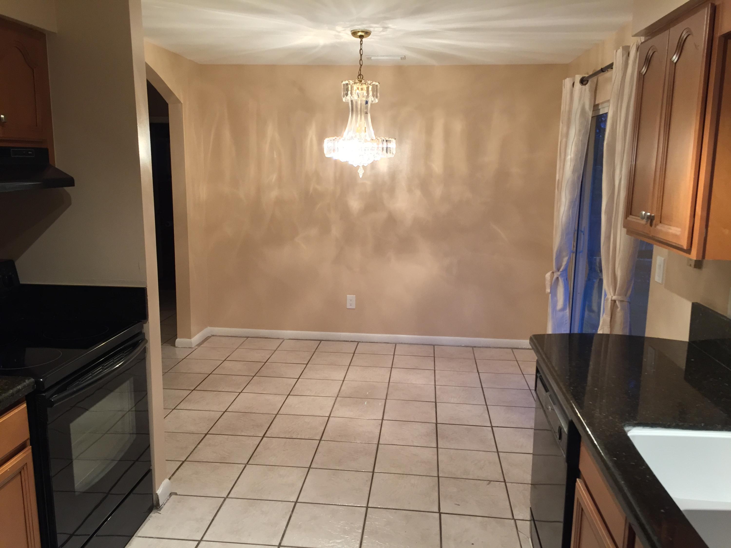 5584 Mango Road West Palm Beach, FL 33413 - Photo 10 of 21 Kitchen into Dining Area