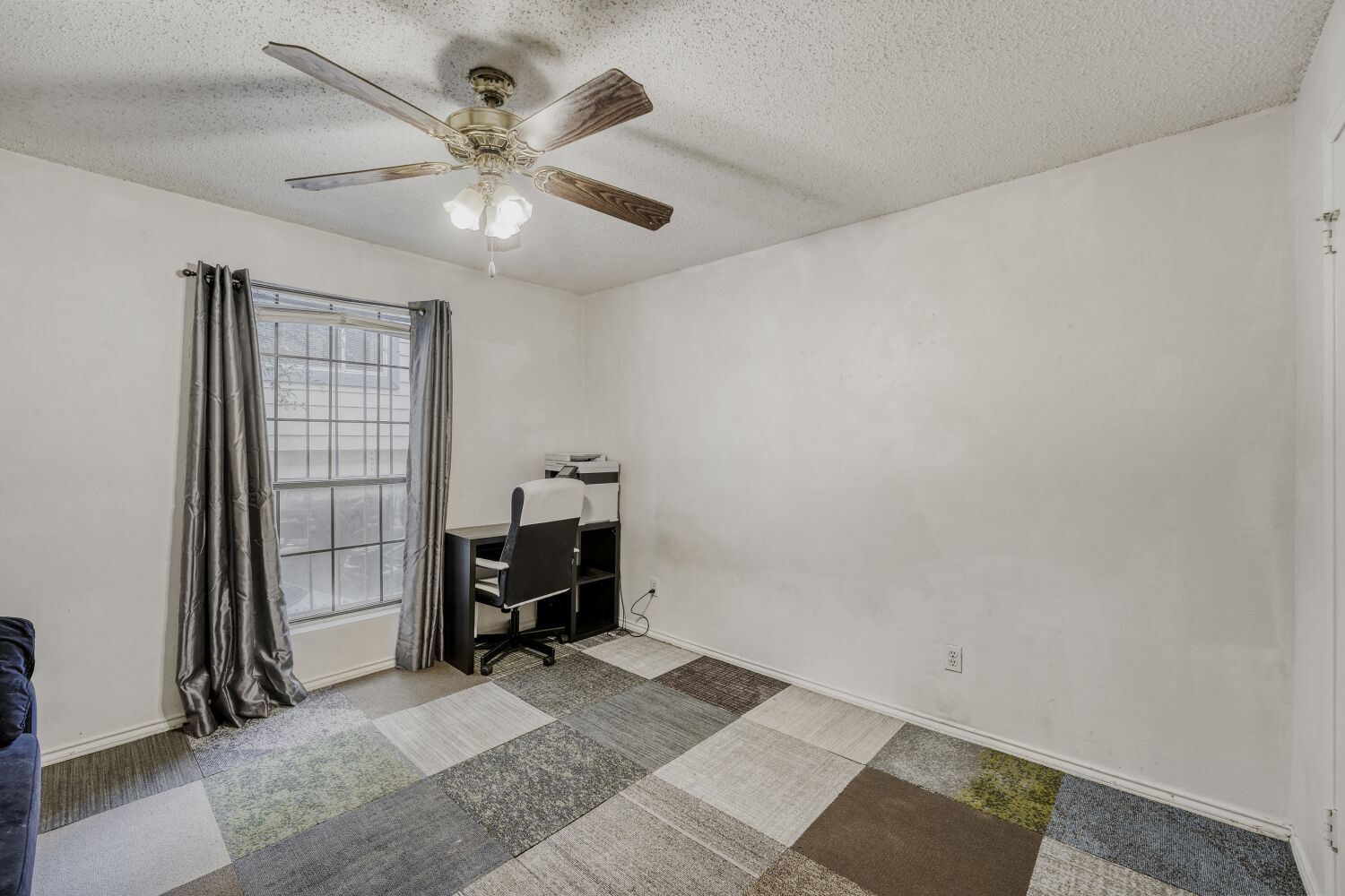 2401 Leon Street, Unit 100 Austin, TX 78705 - Photo 13 of 24 a view of an empty room